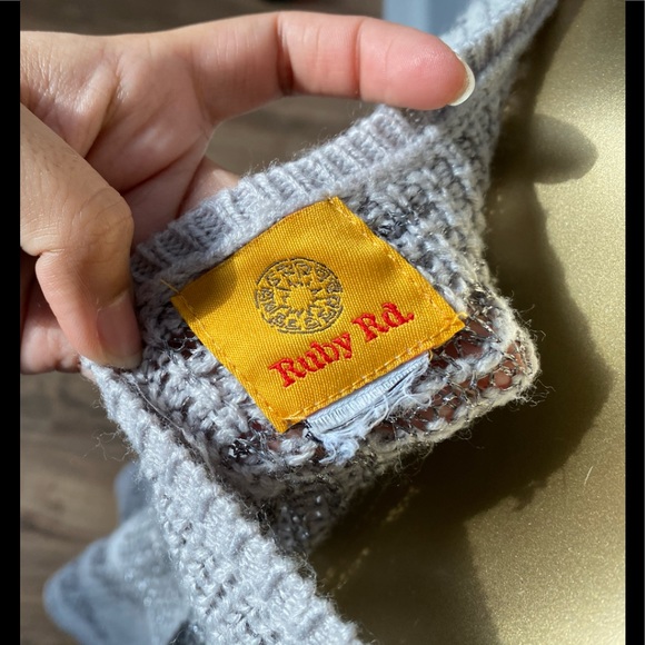 Grey and silver sweater pullover - Picture 7 of 10